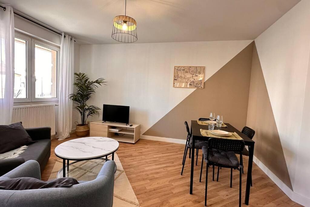 Villeurbanne • T2 Fraternite • Hostisy Extérieur photo